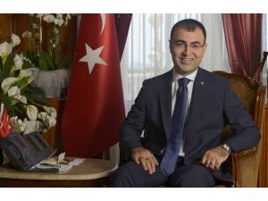 İzmir Valisi Topraktan Ulusal Medyaya Expo Çağrısı: