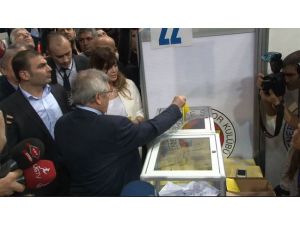 Aziz Yıldırım Oyunu Kullandı