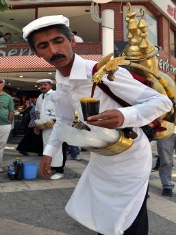 Osmanlıdan Günümüze Şerbetler