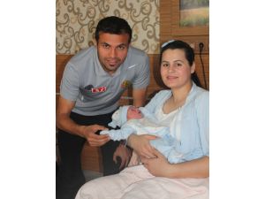 Eskişehirspor’lu Hürriyet’in Babalık Sevinci