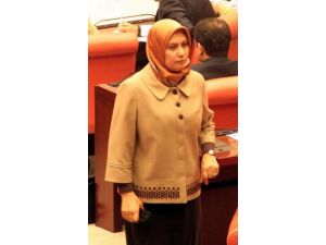 Beşinci Başörtülü Vekil Genel Kurulda