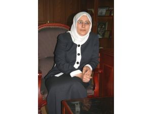 (Özel Haber) Türbanlı İgm Üyesinden Türbanlı Milletvekillerine Destek