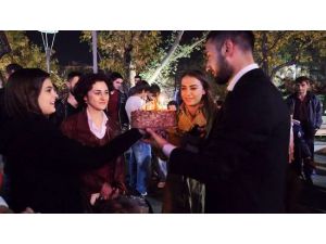 Sürpriz Evlenme Teklifi