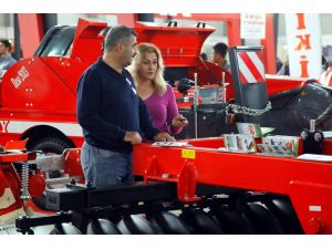 Adanadaki Tarım Fuarı Renkli Görüntülerle Açıldı