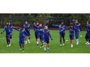 Fenerbahçe’de Yüzler Gülüyor