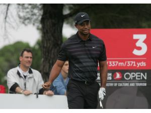 Tıger Woods Oyuna Başladı
