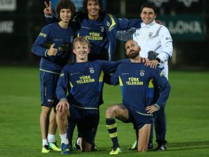 Fenerbahçe’de Galatasaray Maçı Hazırlıkları Sürüyor