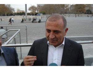 Gürsel Tekin Bu Sözü Kimse Söyledi ?