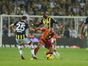 Dev Maçta İlk Yarı Sona Erdi