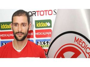 Yıldız Oyuncu Anjiyo Oldu