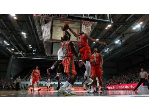 Banvit Sırayı Korumak İstiyor