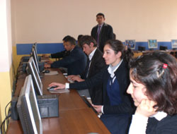 Öğrenciler Geleceğini barajda görüyorlar