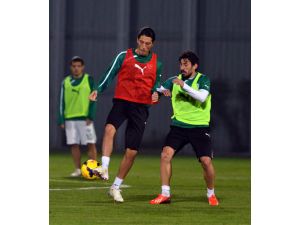 Bursaspor’da Kasımpaşa Maçı Hazırlıkları Sürüyor