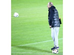 A Milli Futbol Takımı, Kuzey İrlanda Maçının Hazırlıklarını Sürdürdü