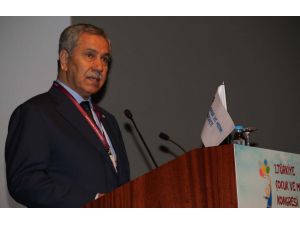 Bülent Arınç: Ekran Çağında Ekranların Karartılmasına İzin Veremeyiz”