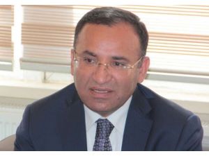 Anayasa Komisyonuna Sert Eleştiri