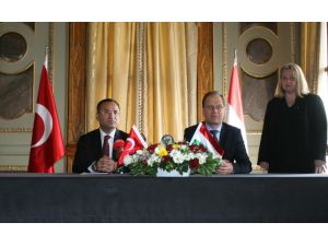 Bekir Bozdağ, Macar Mevkidaşı Tıbor Navracsıcs İle Kültür Anlaşması İmzaladı