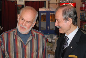 Sırtımızı Halka Dönmeyeceğiz