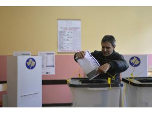 Kuzey Mitroviça’da Seçimlere Düşük Katılım