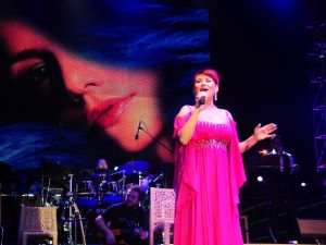 Kıbrısta Sahne Alan Deniz Sekiden Bencillik İtirafı