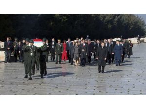 Lüksemburg Büyük Dükü Henri Anıtkabiri Ziyaret Etti