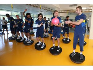 Fenerbahçe, Medical Park Antalyaspor Maçı Hazırlıklarını Sürdürüyor