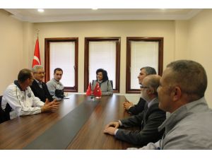 Vali Civelek, Yosk’u Ağırladı