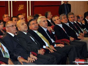 Milli Savunma Bakanı Yılmaz Bolu’da