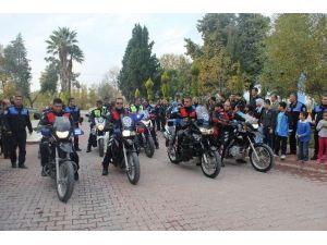 Toma’ya Binip Polislere Su Sıktılar