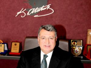 İş Dünyası Önünün Açılmasını İstiyor