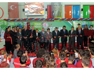 Türkiye Olimpiyat Hazırlık Merkezi Mersinde Açıldı