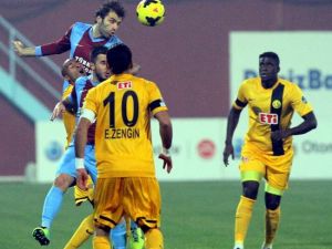 Trabzonspor Eskişehirspor İle Karşı Karşıya Geldi