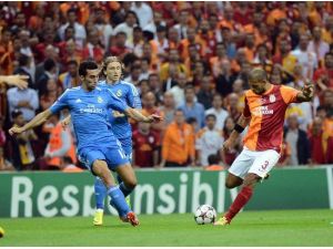 Galatasaray’a İskoç Hakem