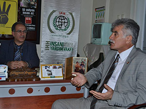 Özsoydan İHH’ya Ziyaret