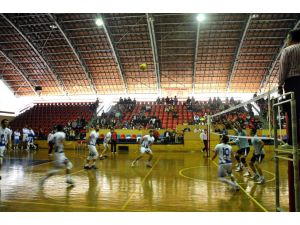Afyonkarahisar Belediyesi Voleybol Takımının Başarısı