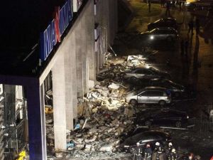 54 Can Gidince Hükümet İstifa Etti