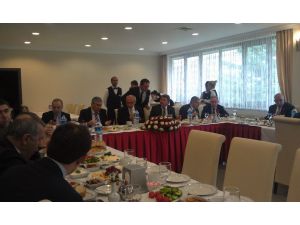 Ak Parti Gümüşhane Milletvekili Üstün’den Tbmm Meclis Plan Bütçe Komisyonu Üyelerine Yöresel Kahvaltı