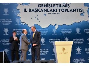 Başkan Gümrükçüoğlu Resmen Büyükşehir Belediye Başkan Adayı