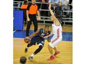 Efes Potada Uçtu