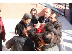 Bdp Kongresinde Bayrak Krizi