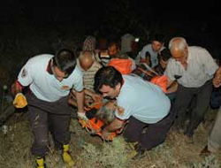 Trafik terörü tatil dinlemedi : 17 ölü