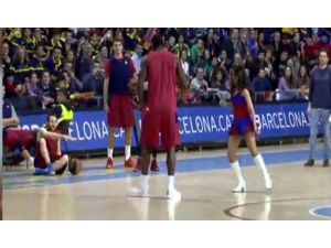 Abd’li Basketbolcudan Dans Şov
