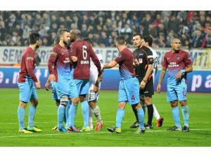 Trabzonspor’a İlk Yarıda Büyük Şok