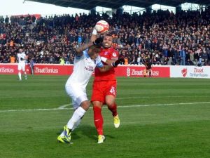 Kupada Trabzonspor Şoku Yaşanıyor
