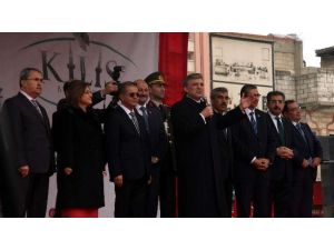 Cumhurbaşkanı Gül, Halka Seslendi