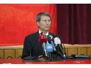 Hükümete Öcalan Taarruzu