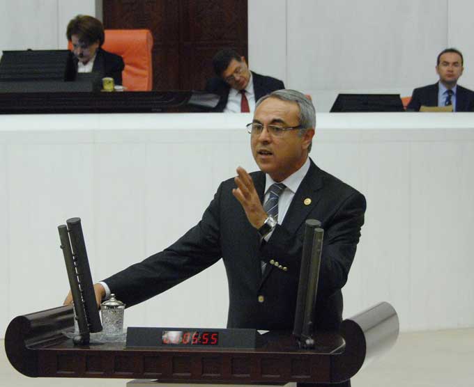 Dedeoğlu, Ülkemizde Sağlık Adım Adım Pahalanıyor