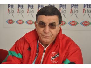 Balıkesirspor, Karşıyakayı 4 Golle Geçti