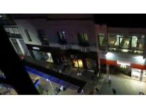 Arjantin Yağmalanıyor