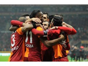 Aslan İtalyan Avında